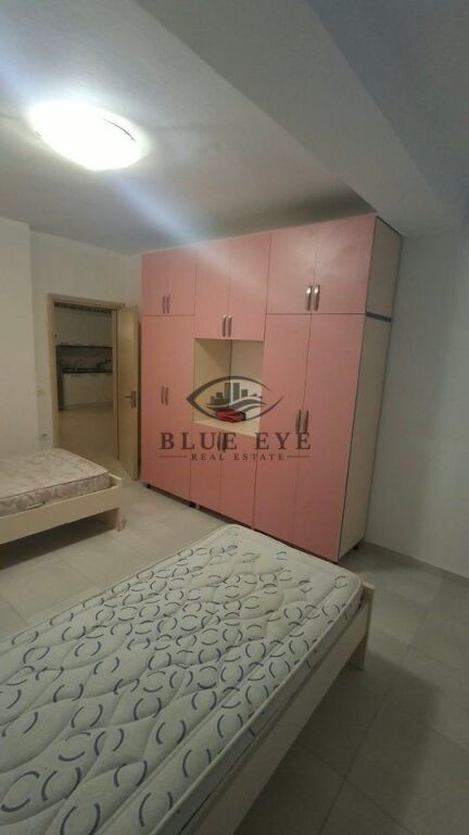 Jepet me qira apartament 2+1 – Afër Policisë!