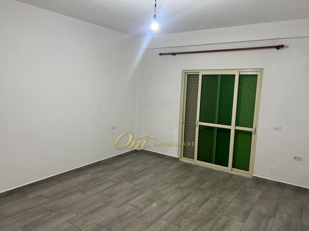 KODRA E DIELLIT, APPARTAMENTO IN AFFITTO 2+1