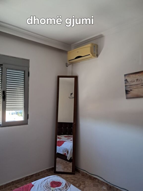 APARTAMENT ME QERA 2+1 RRUGA KAVAJES 55.000LEK FH-93032