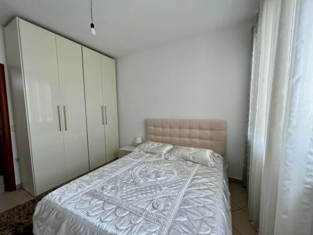 🏠 SHITET Apartament 3+1 📍 Rruga e “Kavajes” ✨