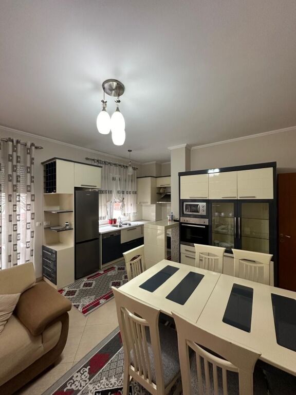 JEPET ME QIRA APARTAMENT 1+1 – RRUGA BOGDANËVE