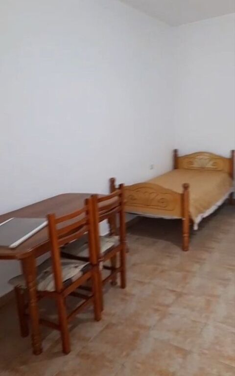 GARSONIERE 25,000 LEKE JORDAN MISJA, PRANE MECE HOTEL