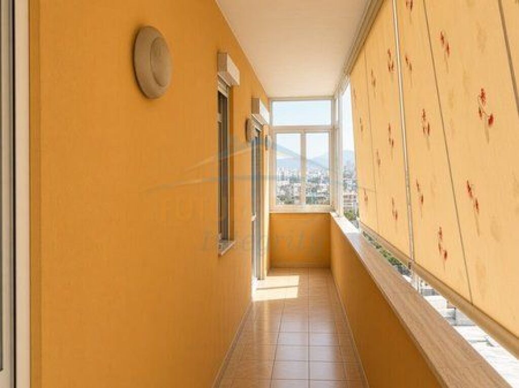 For sale, Apartment 2+1+2, Former Nisheraku Bridge, Tirana.