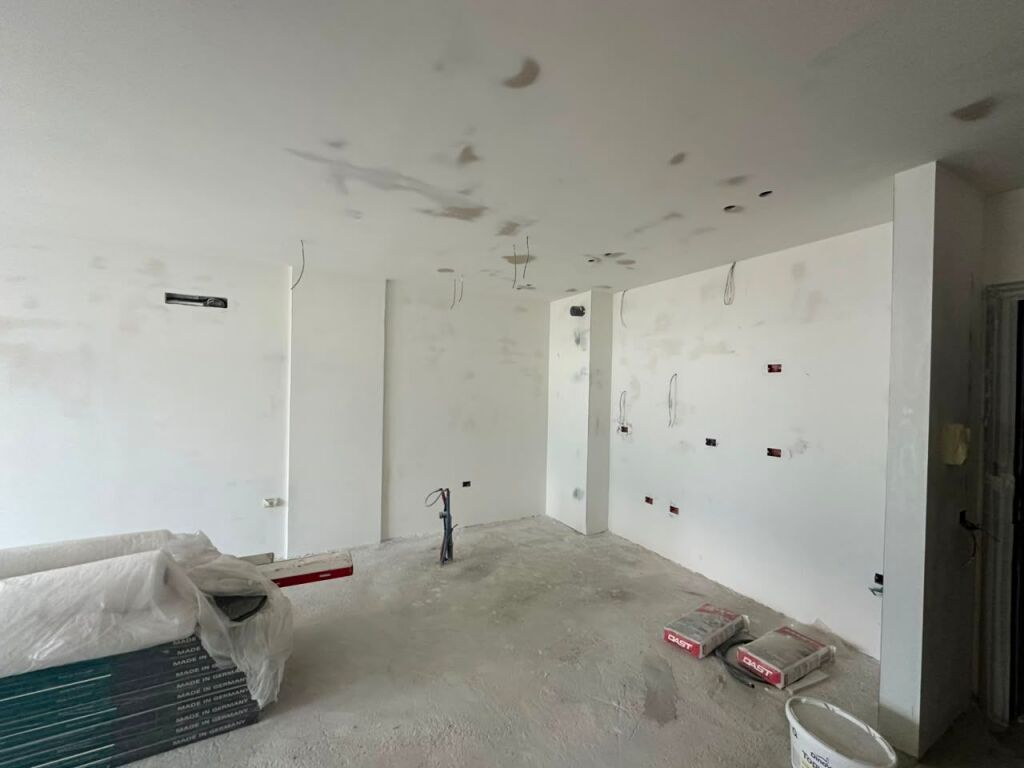 In vendita, Appartamento 2+1, "Mirabella Residence", Tirana