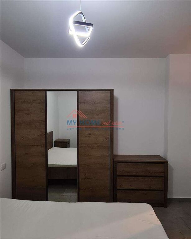 Apartament 1+1 Me Qera tek 21 Dhjetori