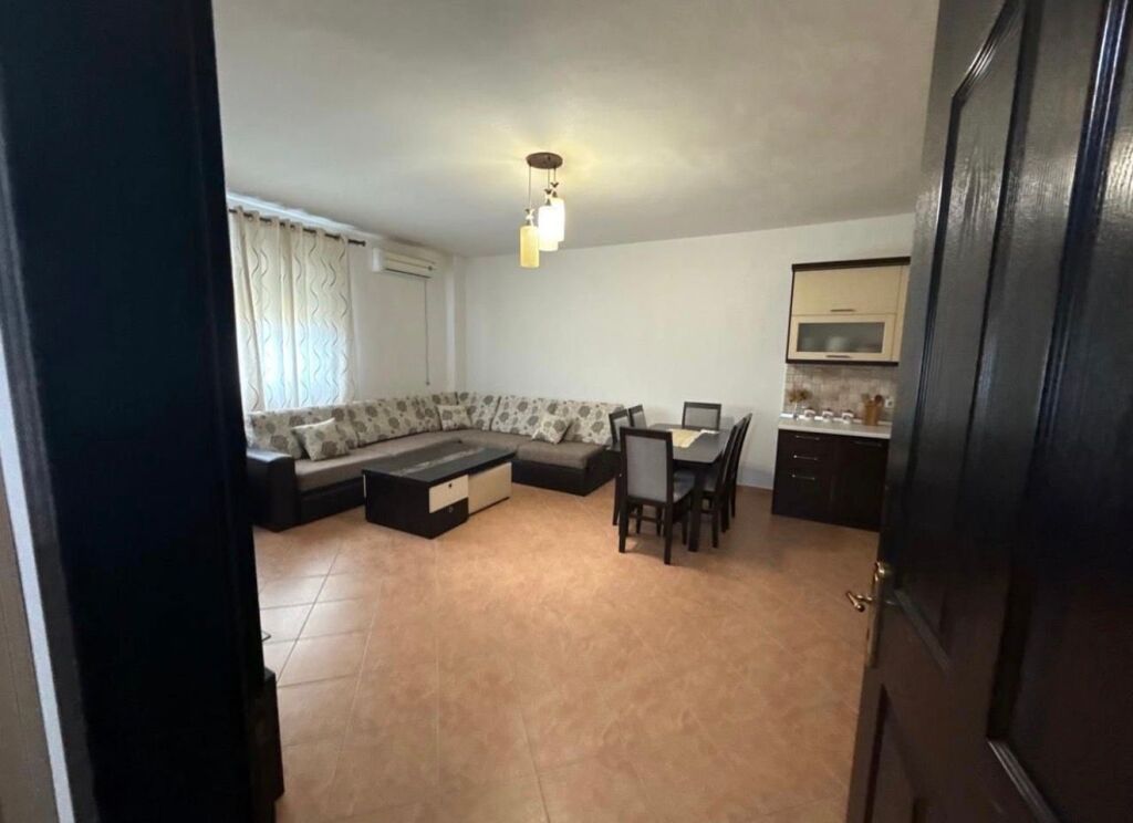 Affittasi appartamento 2+1 vicino all'Ospedale Hygeia!