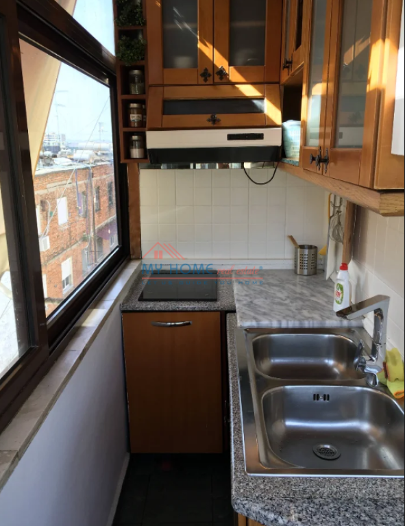 Appartamento 2+1 in affitto in Via Durazzo a Tirana