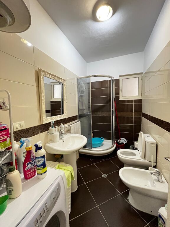 Apartament per qera tek Ujsjellesi Durres