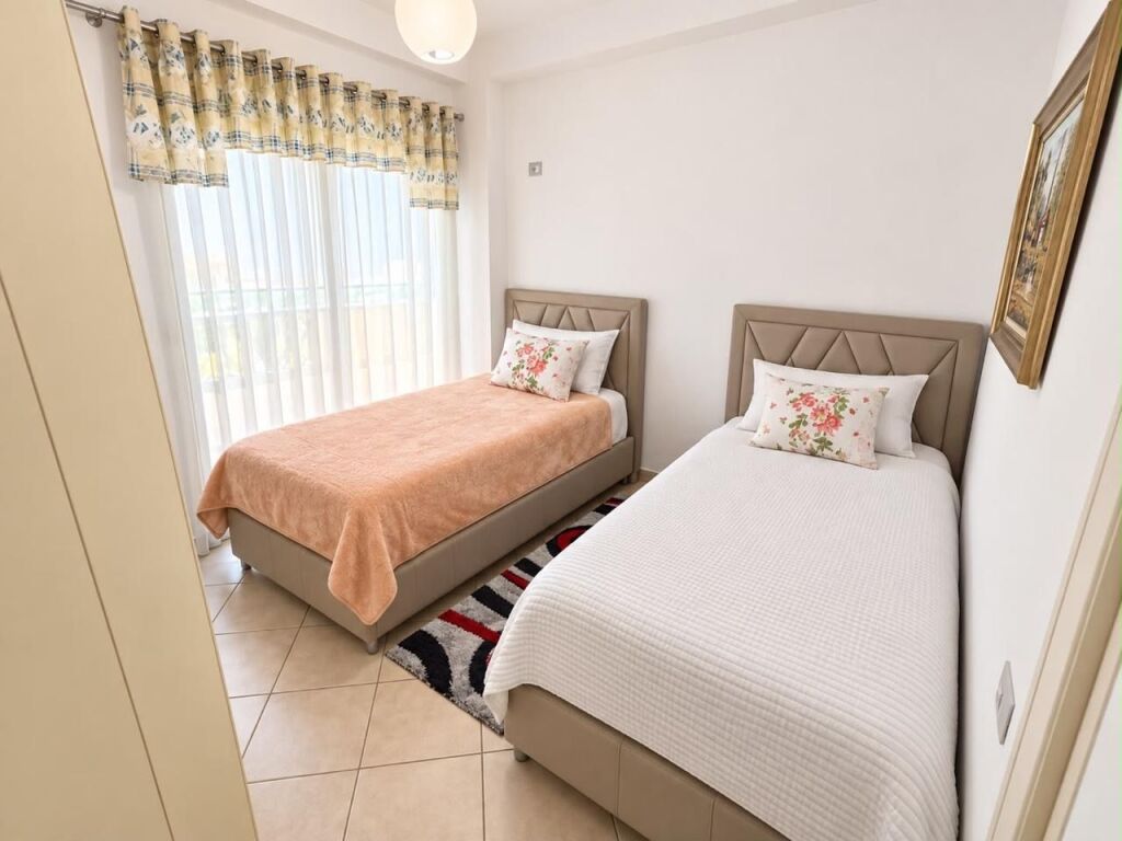Apartment 2+1 for rent Paris Commune