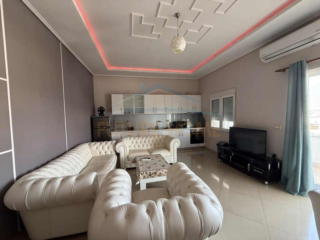 Qera , Apartament 1+1 , Myslym Shyri , Tiranë