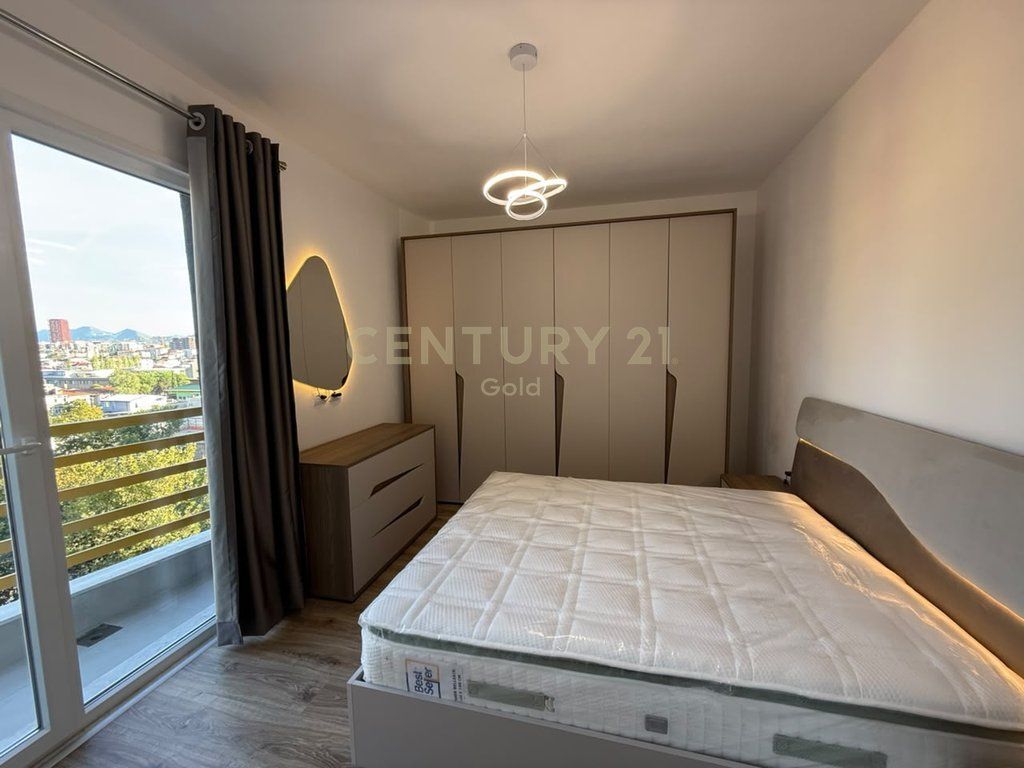 AFFITTASI APPARTAMENTO 1+1+POSTO AUTO PRESSO IL COMPLESSO E-88! 700 € /Mese 65.000 Lek /Mese