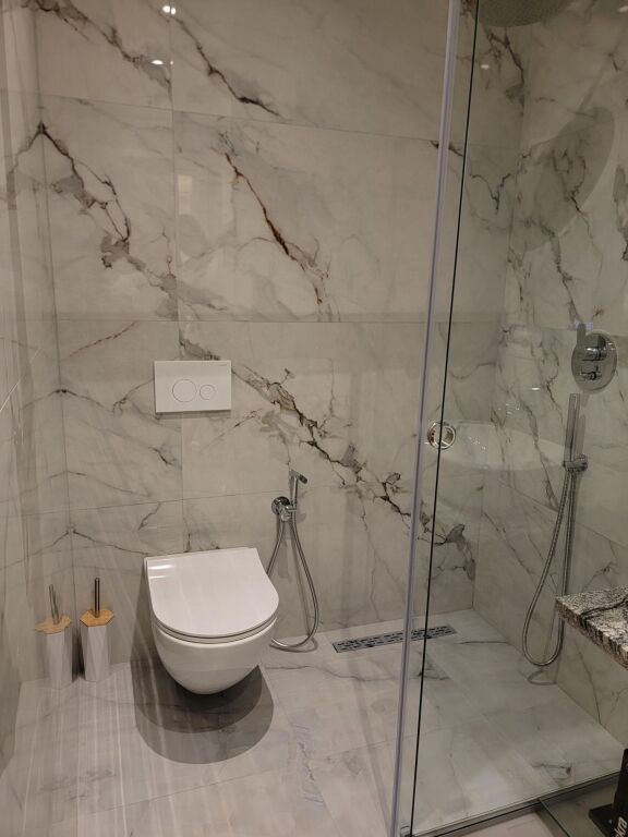 Qera | Vilë 1 + 1 | Rruga e Durrësit | 550 €/muaj