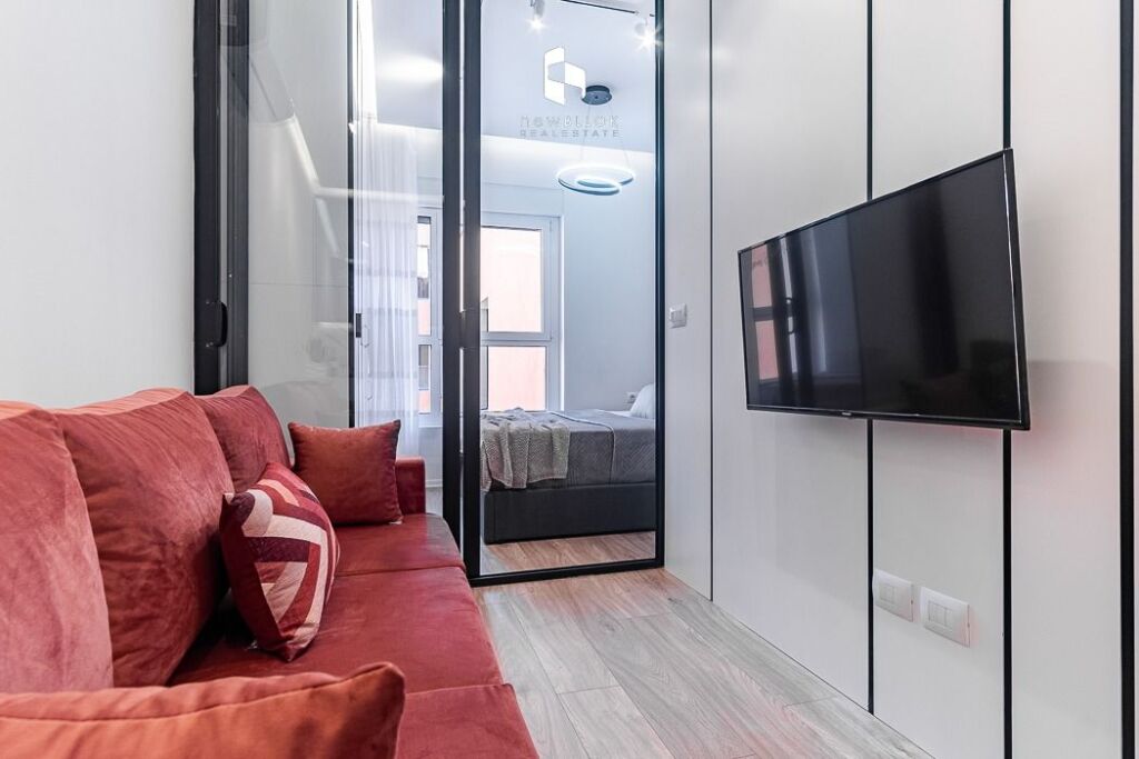 Me Qera: 1+1 Akull i Ri 📍 Ali Dem (Kompleksi. Mangalem) - Pllt i 2021, me Arkitekt PARKET - MARKA Cilesore || 40,000 Leke/Muaj