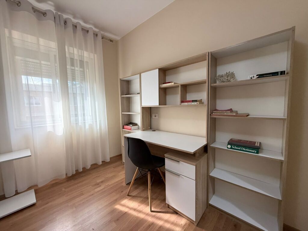Apartament 2+1 per qera Rruga e Durresit !