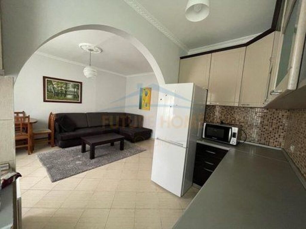 Apartment 2+1 for sale – Varri i Bamit