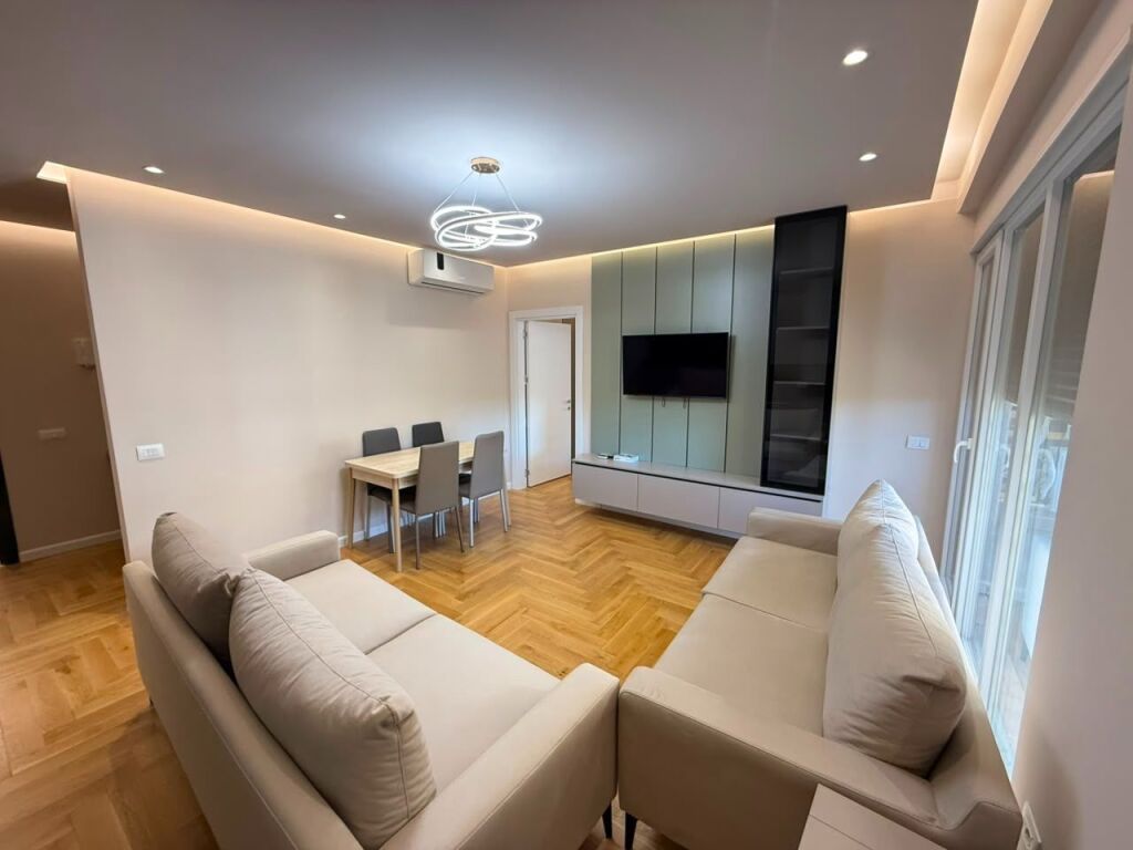 Appartamento In Affitto 1+1 A Lapraka (ID B2101902) Tirana