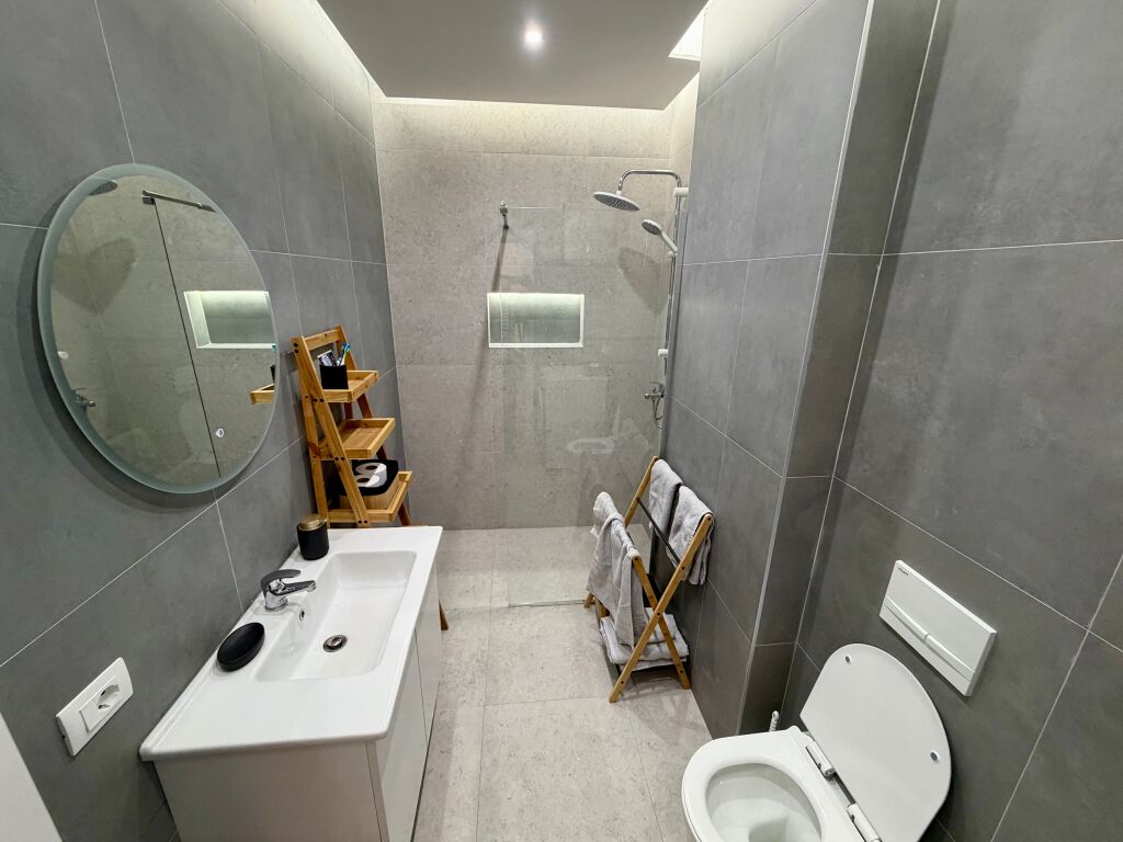 FOR SALE modern 1+1 apartment, "Dritan Hoxha" Street, Kupola.