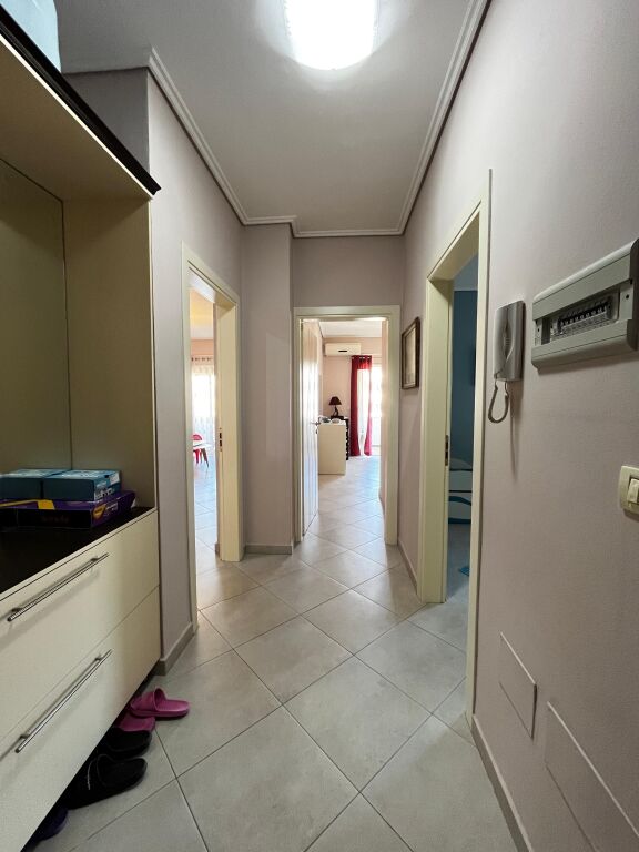 Apartament per qera tek Ujsjellesi Durres