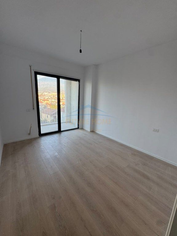 Shitet Apartament 1+1, Kompleksi ASL 2, Xhamllik