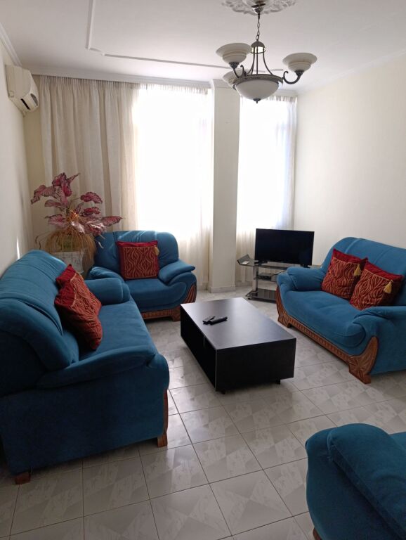 Affitto | Apartament 2 + 1 | Ali Demi | 650 €/mese