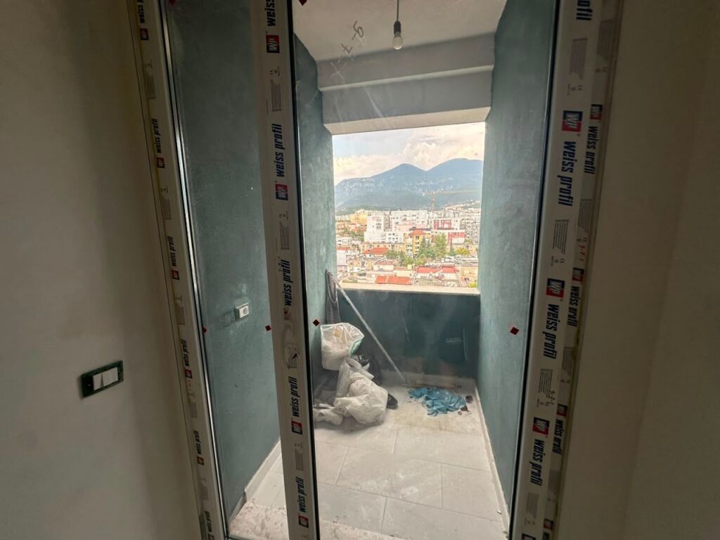 In vendita, Appartamento 2+1, "Mirabella Residence", Tirana