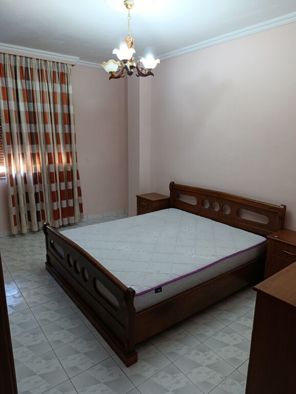 Affitto | Apartament 2 + 1 | Ali Demi | 650 €/mese