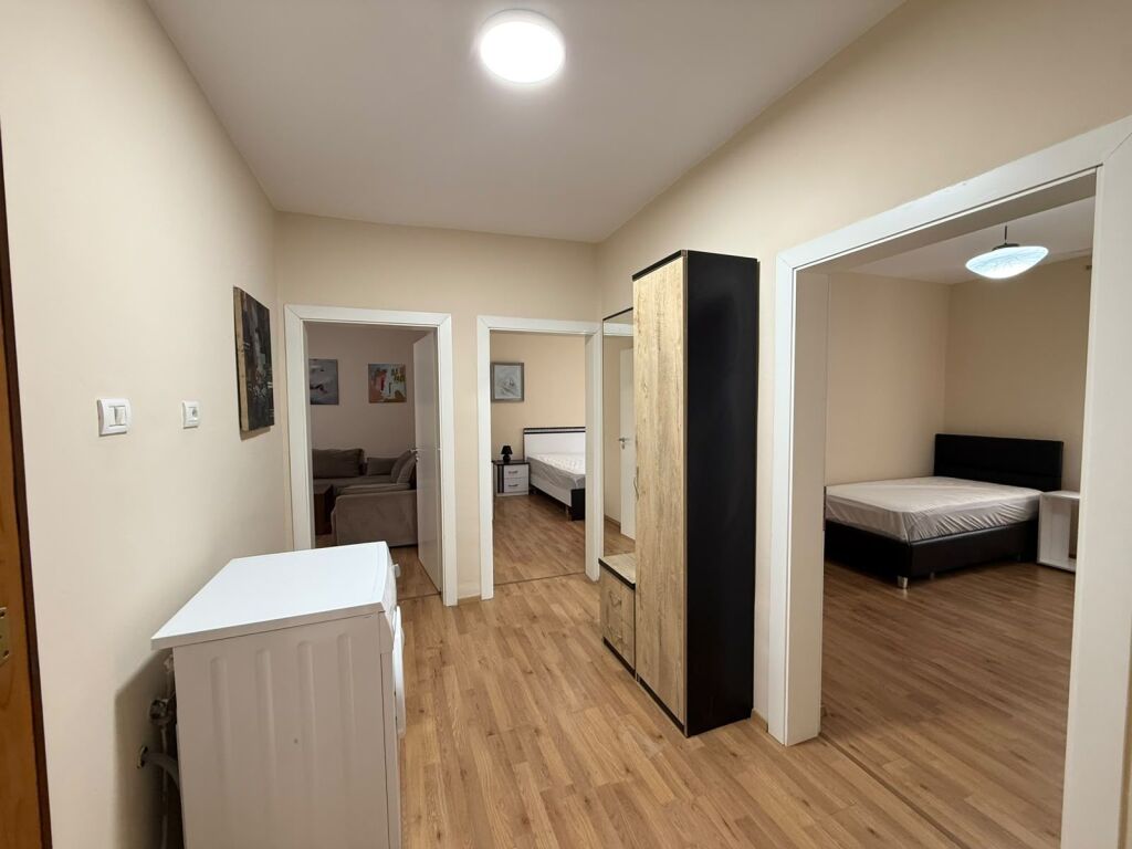 Apartament 2+1 per qera Rruga e Durresit !