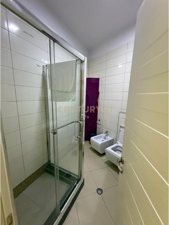 Appartamento 1+1 in Affitto – Giardino Botanico !! 550 € /Mese 50,000 Lek /Mese