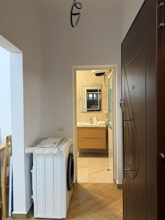 Vendesi Super Villa di 5 piani a Selite vicino alla scuola Marin Barleti a Tirana ID 3891