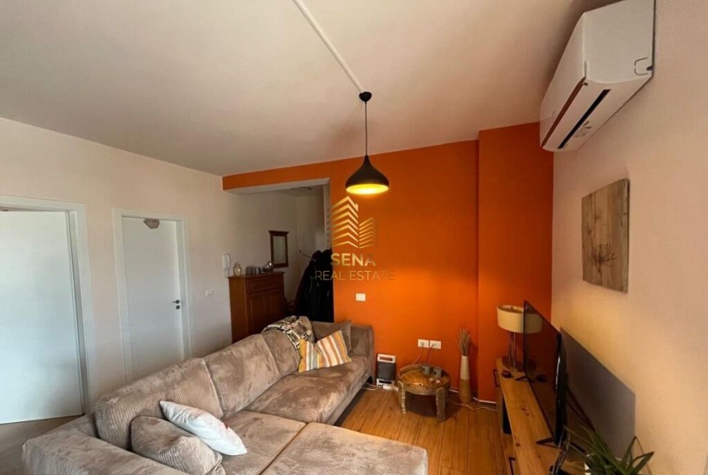 Shitet, Apartament 2+1+Blk, Rruga e Dibres, 215.000 Euro