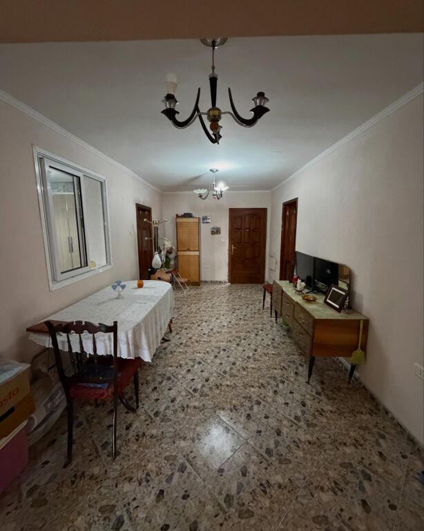 💥Shitet apartament 2+1 prane shetitores Josif Budo,Kavaje💥