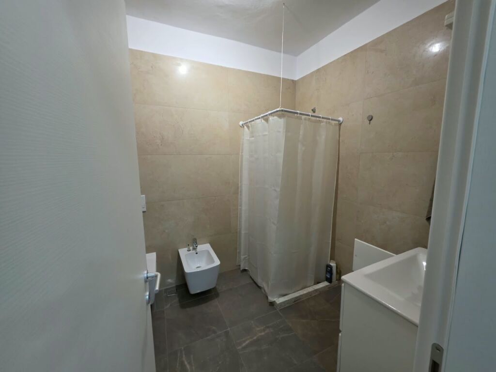 🏡 Apartament 1+1 në shitje Yzberisht