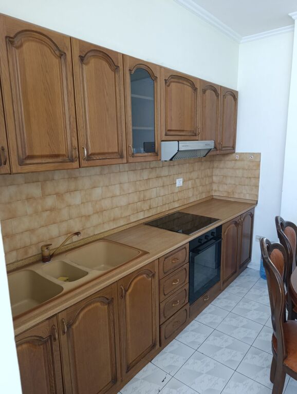Affitto | Apartament 2 + 1 | Ali Demi | 650 €/mese