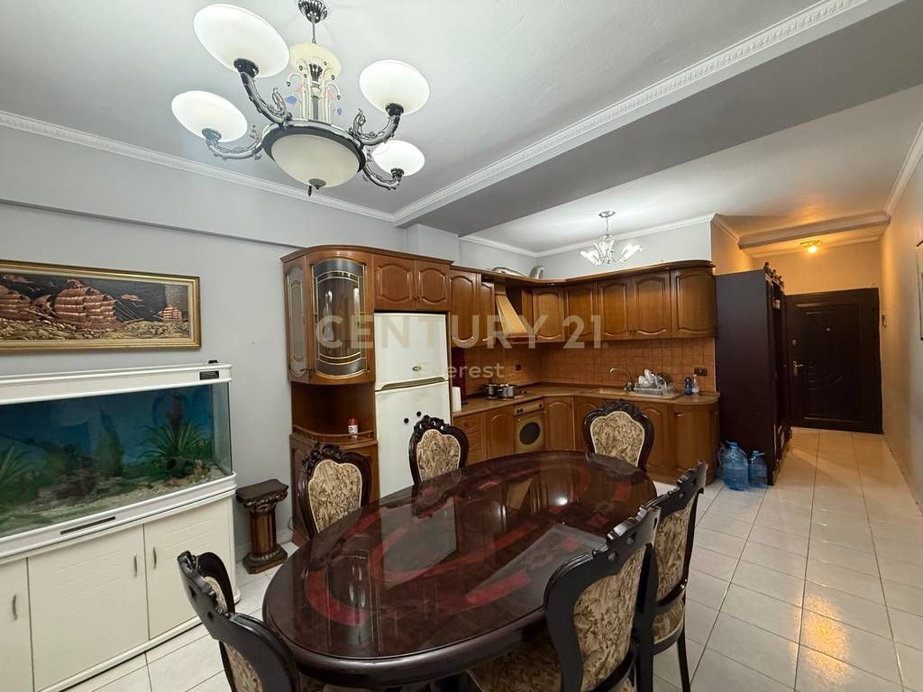 VIA DRITAN HOXHA, APPARTAMENTO 2+1 IN AFFITTO 630 € /Mese