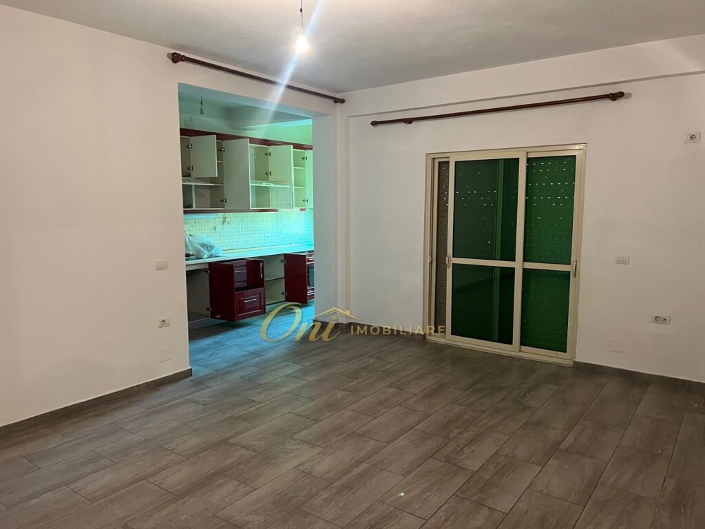 KODRA E DIELLIT, APPARTAMENTO IN AFFITTO 2+1