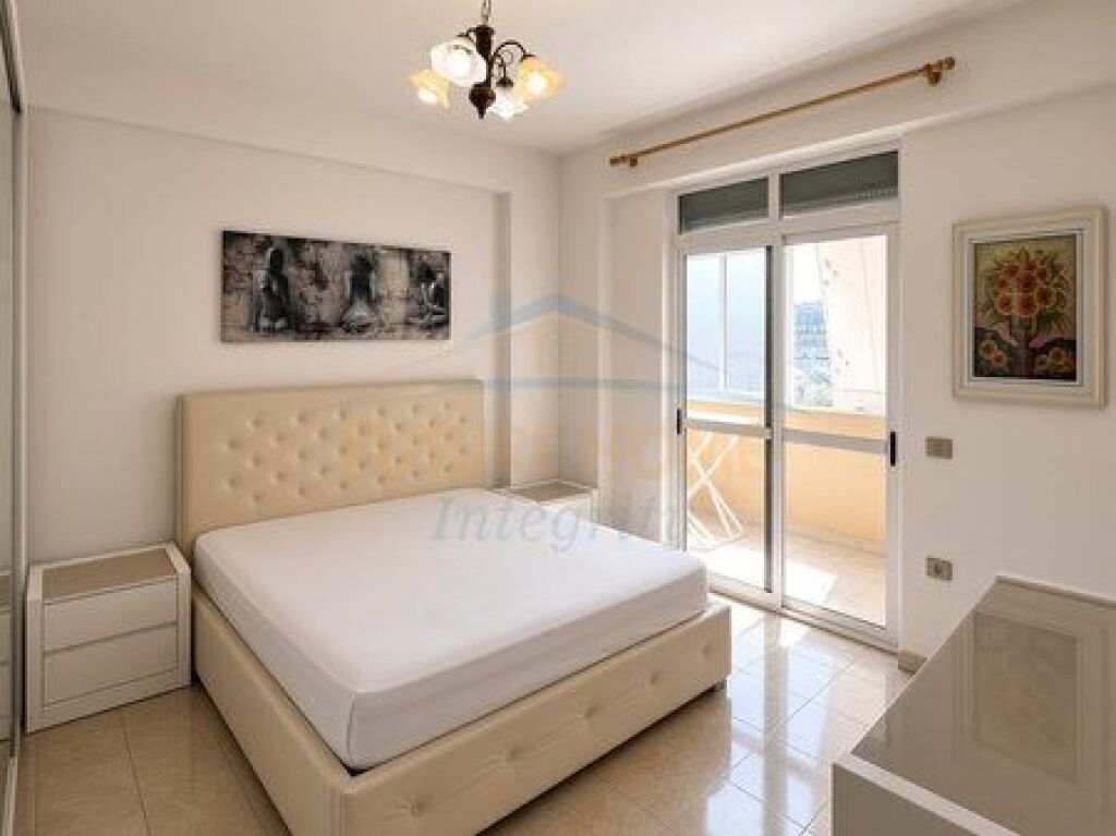 For sale, Apartment 2+1+2, Former Nisheraku Bridge, Tirana.