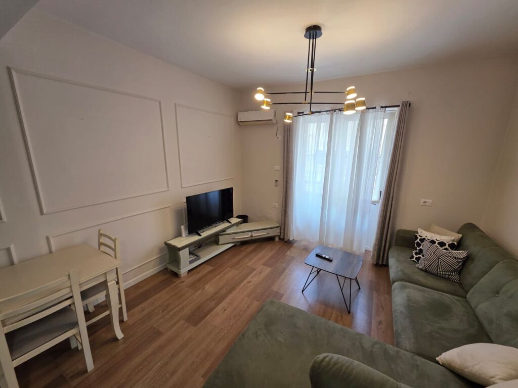Myslym Shyri, affittasi appartamento moderno 1+1+deposito.