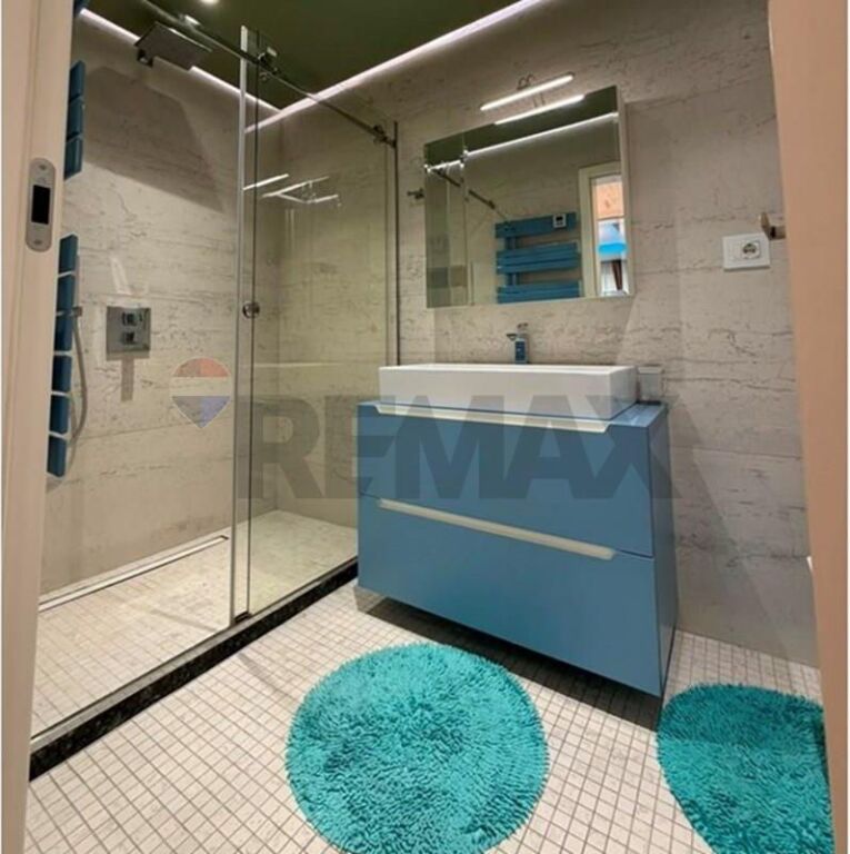 Apartament - Për Shitje - Blloku Gintash, Tiranë
