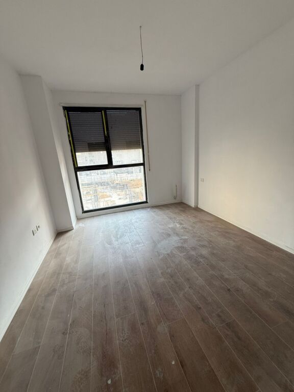 📍Xhamllik Rezidenca Asl Shitet Apartament 2+1+2