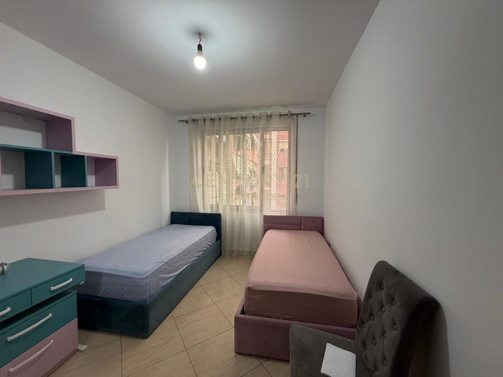 Shesim 3+1+2 tek Rrethi ne Astir - 185'000 EURO - 116m2