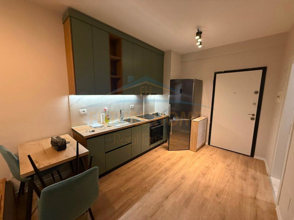 Qera, Apartament 1+1,Univers City , Tiranë