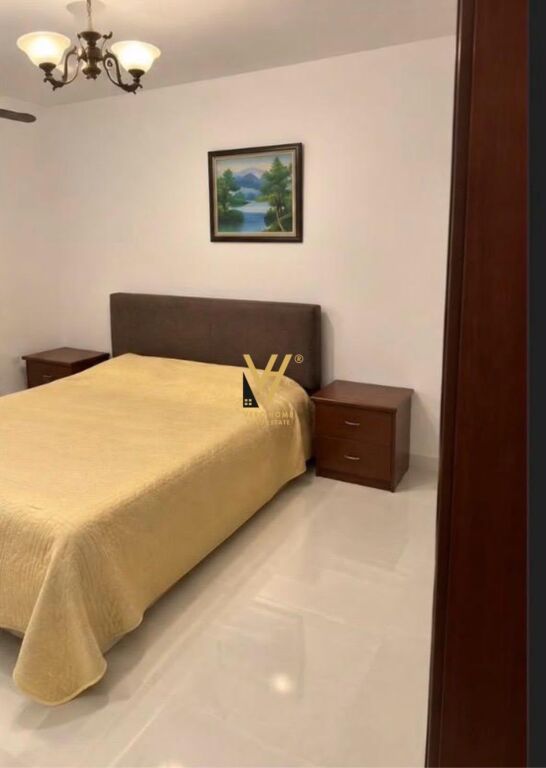 SHITET APARTAMENT 1+1+VERANDE NE FIER 5.400.000 LEKE