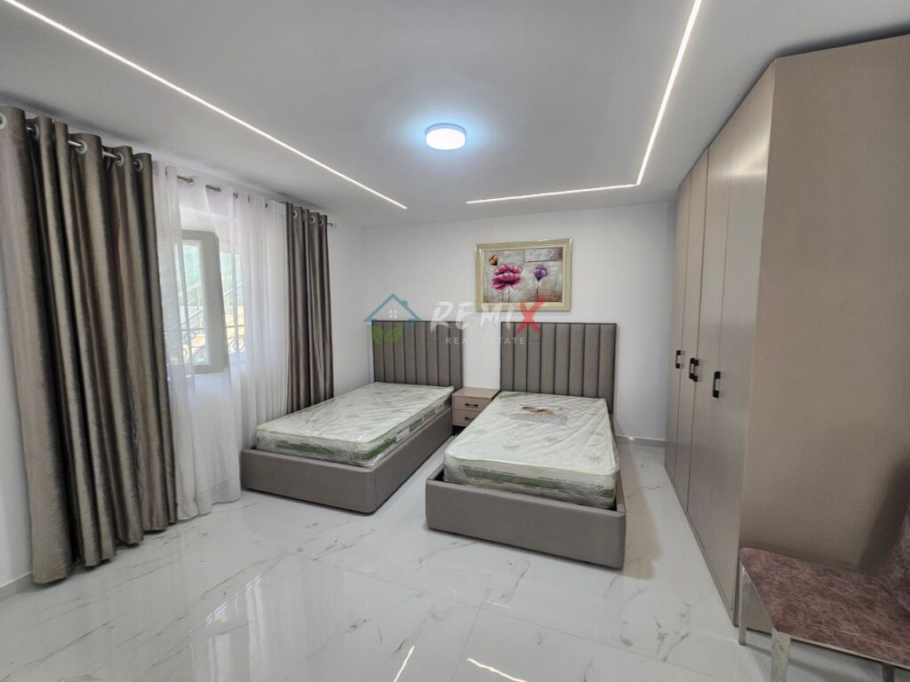 🏡 APPARTAMENTO 2+1 IN AFFITTO – VICINO ALLA CASERMA DEI POMPIERI, DURRËS!