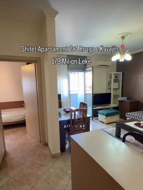 Vendiamo Appartamento 2+1 – CONDOR CENTER Via Kavajës