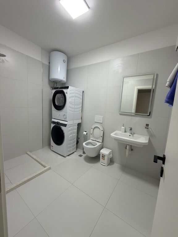 AP. 2+1+2+P for rent, Porcelan