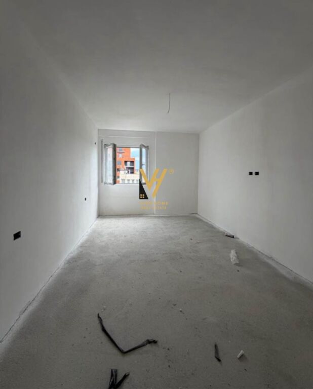 SHITET APARTAMENT 1+1+BLK TE PLATINIUM 2, PASKUQAN 8.500.000 LEKE