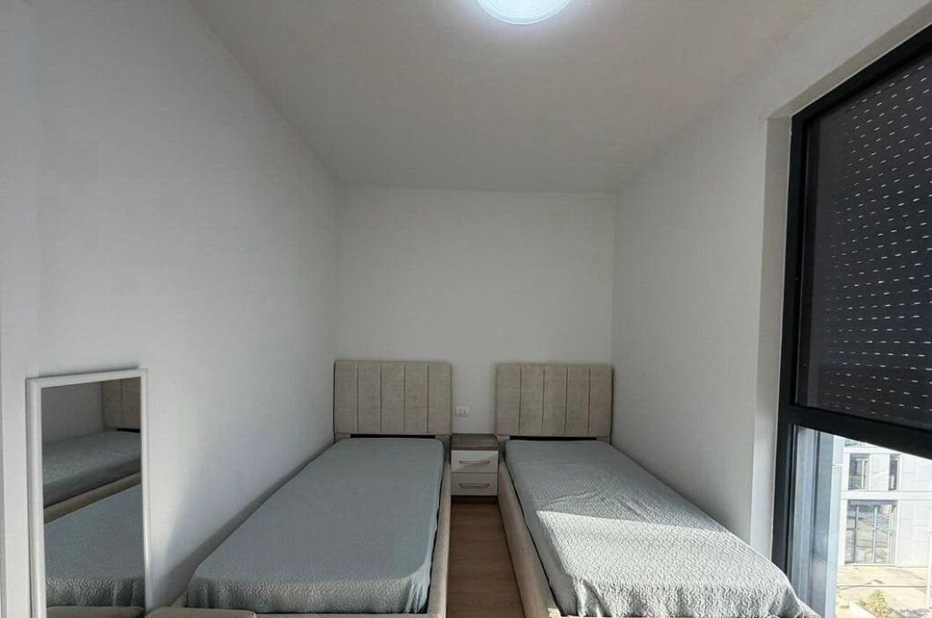 Apartament me qera 2+1 Casa Italia