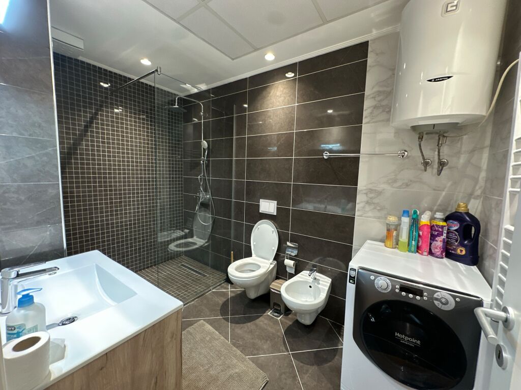 Qera 3+1 lux residenca Alba ish parku
