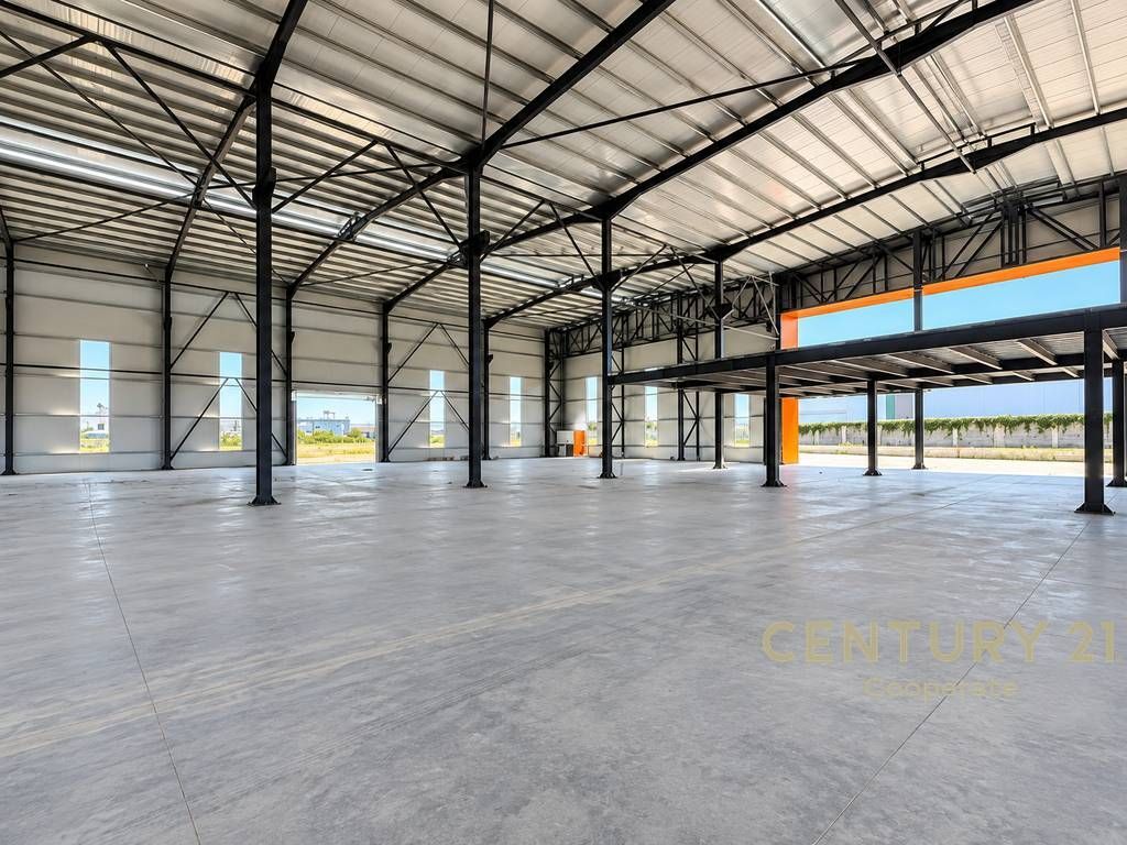 WE SELL NEW INDUSTRIAL BUILDING – SUPER INVESTED