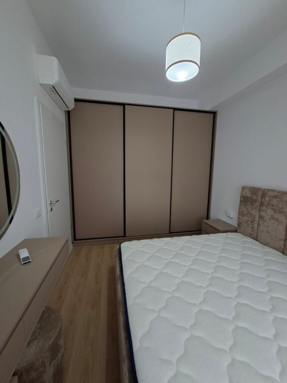 🏢Nella zona di Ali Demi, la Residenza Kadiu affitta un appartamento 1+1, appena arredato. 500 Euro   
